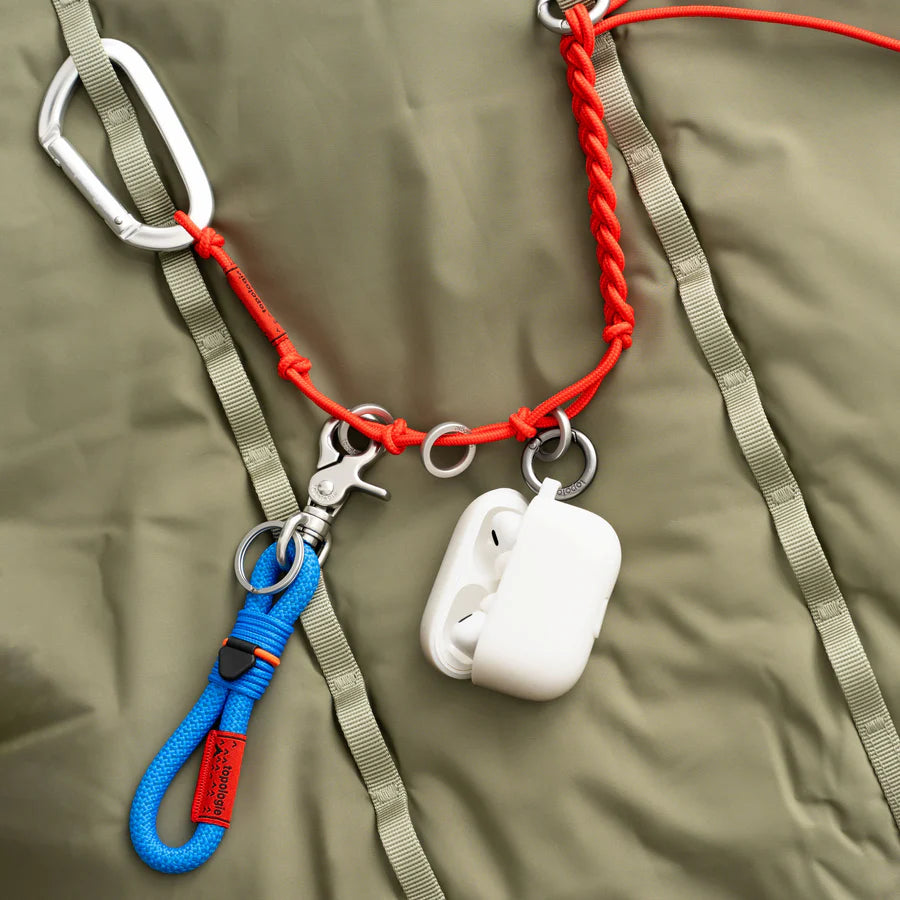 TOPOLOGIE Braided Keychain Red