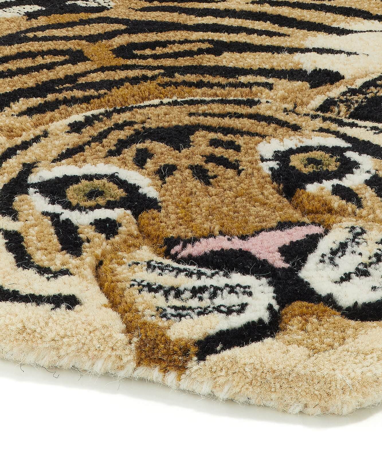 Doing Goods Drowsy Tiger Rug Large