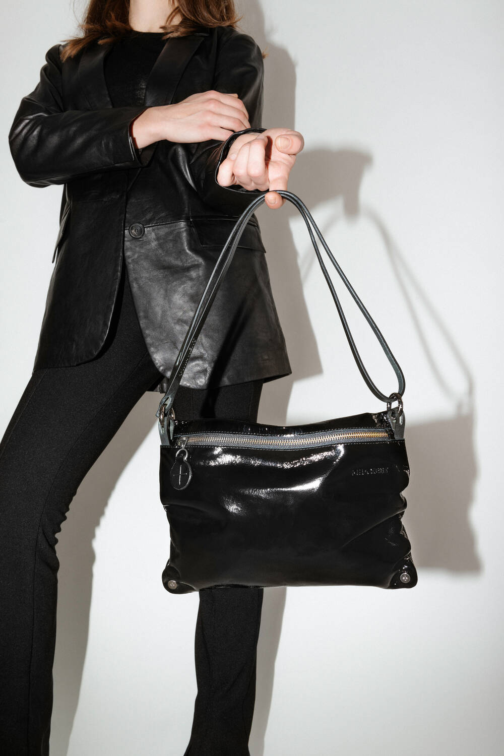 INA KENT Moonlit Bag- patent black