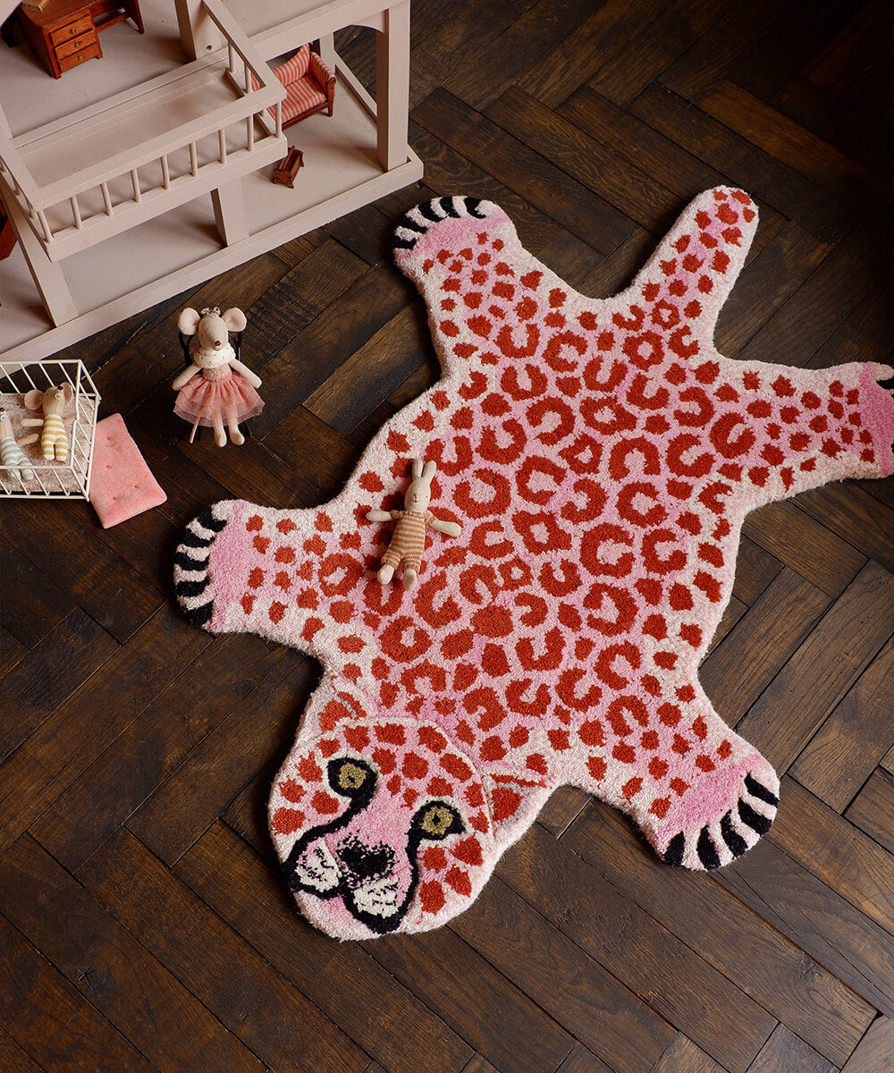 Doing Goods Pinky Leopard Rug Small