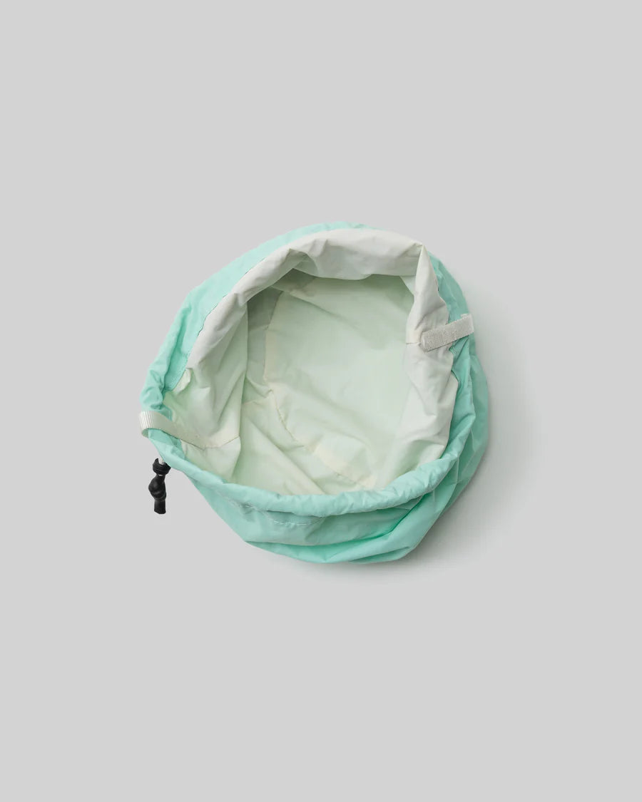 TOPOLOGIE Reversible Bucket Mint Papery