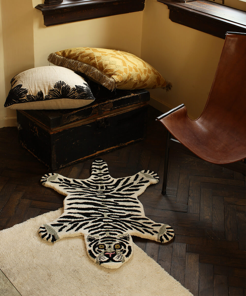 Doing Goods Snowy Tiger Rug Small