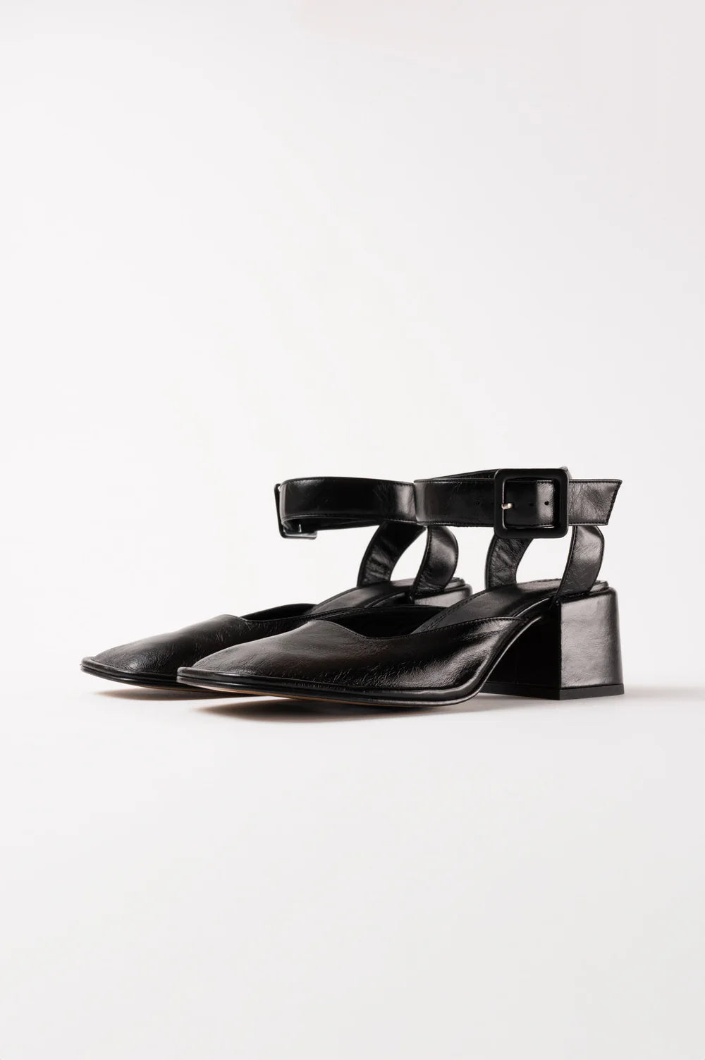 Martinez YASU Black Pumps