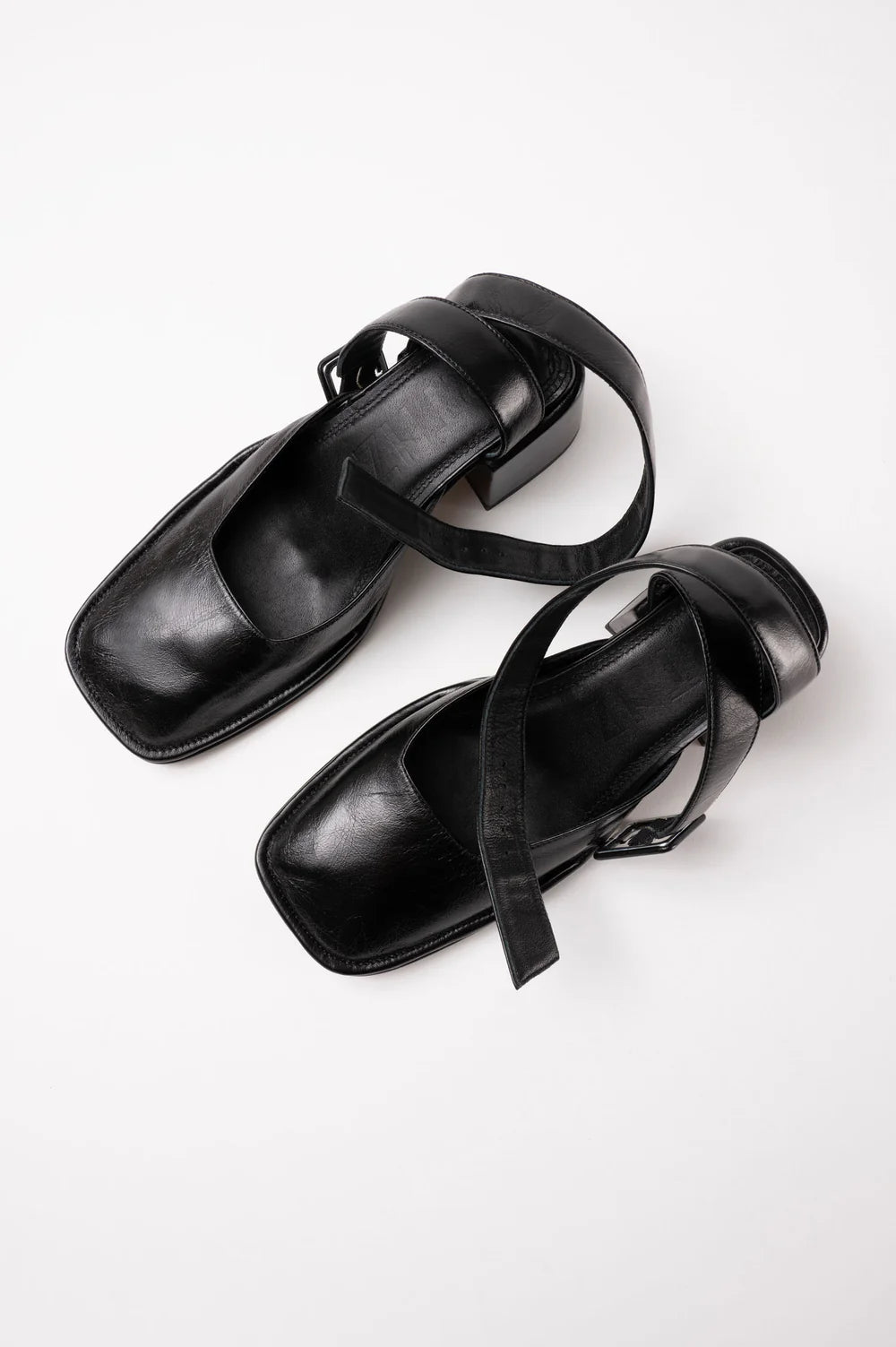 Martinez YASU Black Pumps